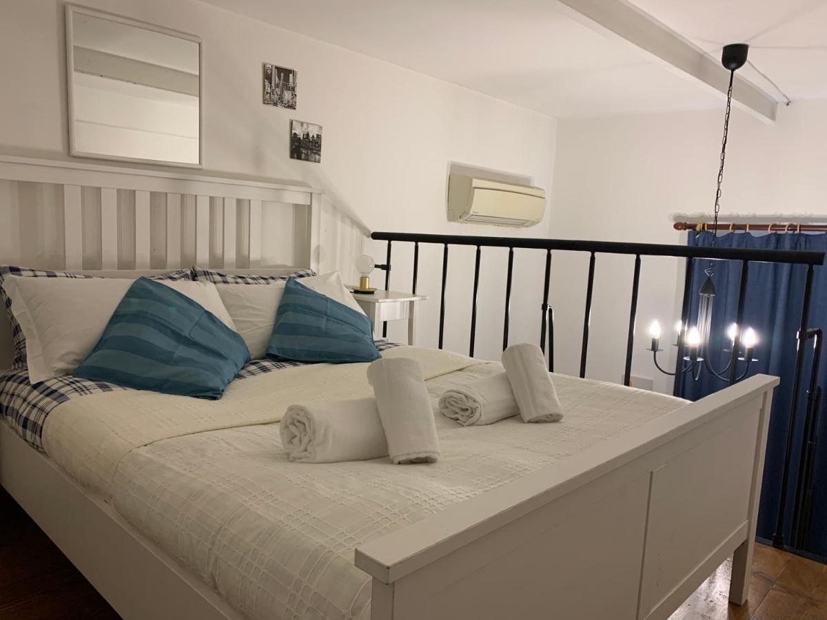 Apartament Casa Trevi 11 Rzym Zewnętrze zdjęcie